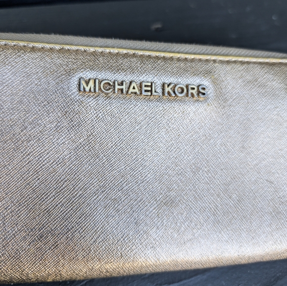 Michael Kors - Picture 5 of 9